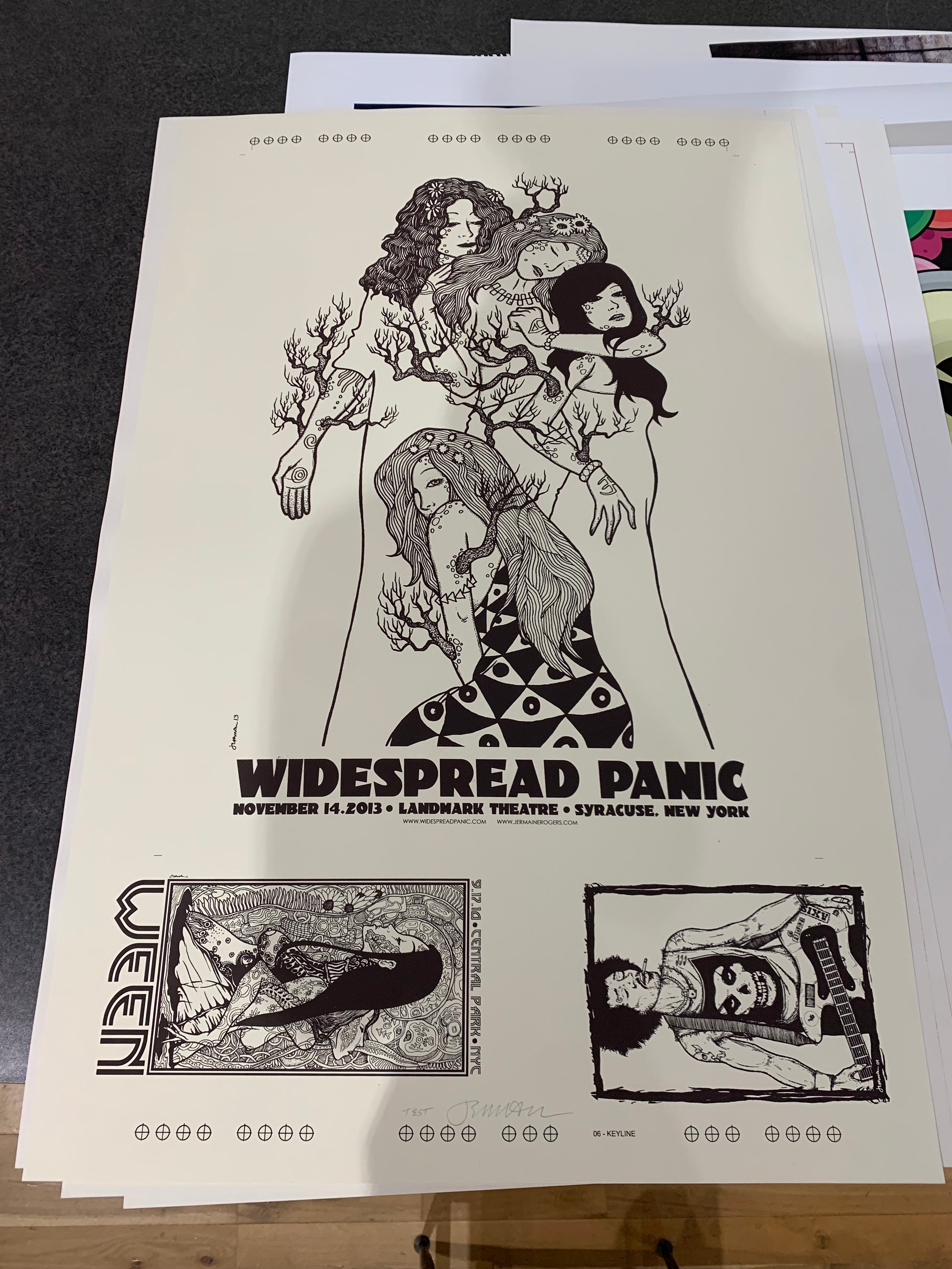 Widespread Panic Syracuse, NY 11.14.13 - RARE TEST - Uncut Keyline with Ween and Hendrix minis