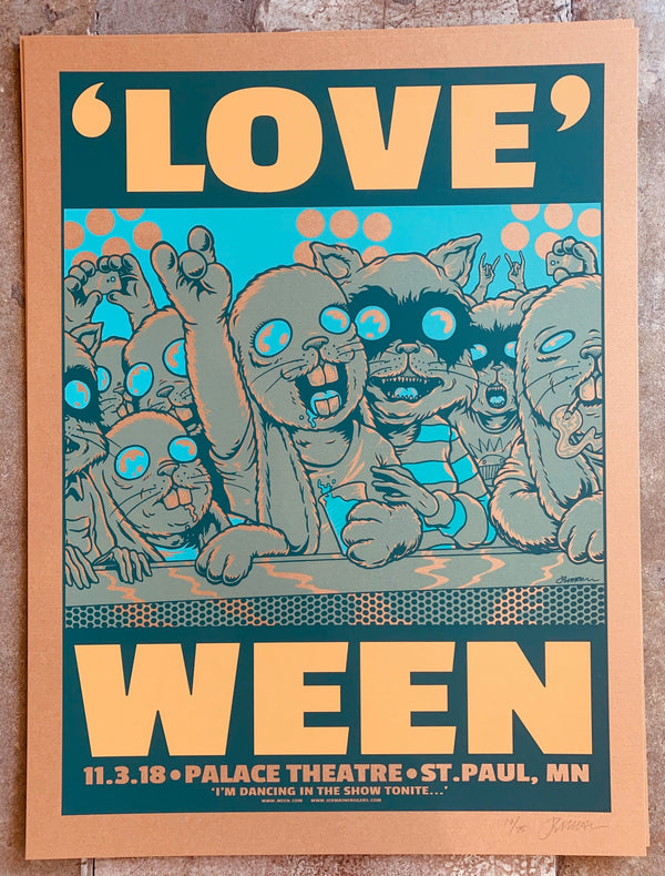 WEEN St. Paul 11.03.18 dancing 10/25