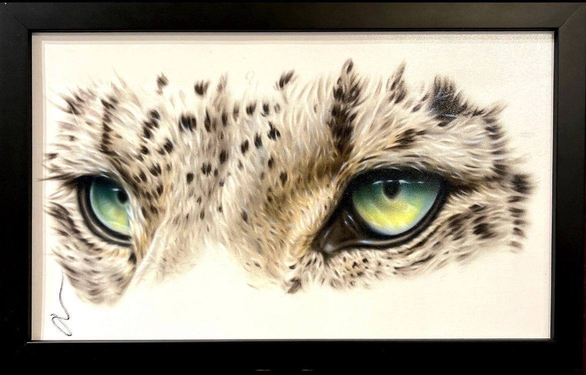 Snow Leopard Eyes