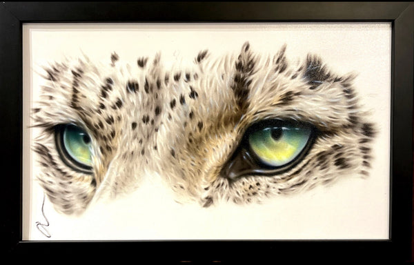 Snow Leopard Eyes